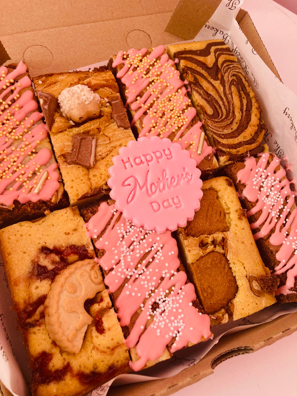 Mother’s Day Blondie & Brownie Box